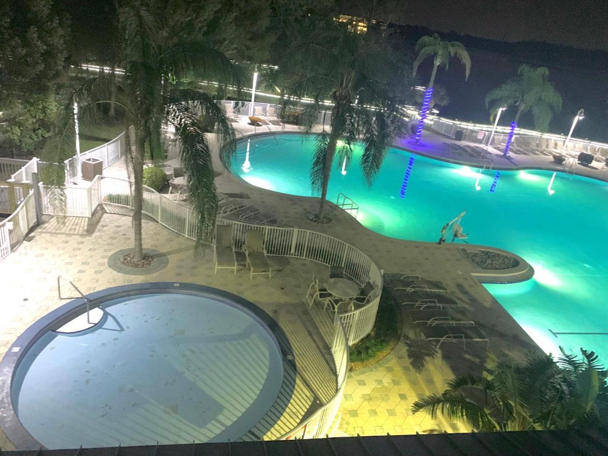 Disney Just 1 And A Quarter Mile Away, Blue Heron 1 Room 2 Bath,Amenities,6 Guests, Walk To Restaurants, No Fees At Check In Orlando Dış mekan fotoğraf