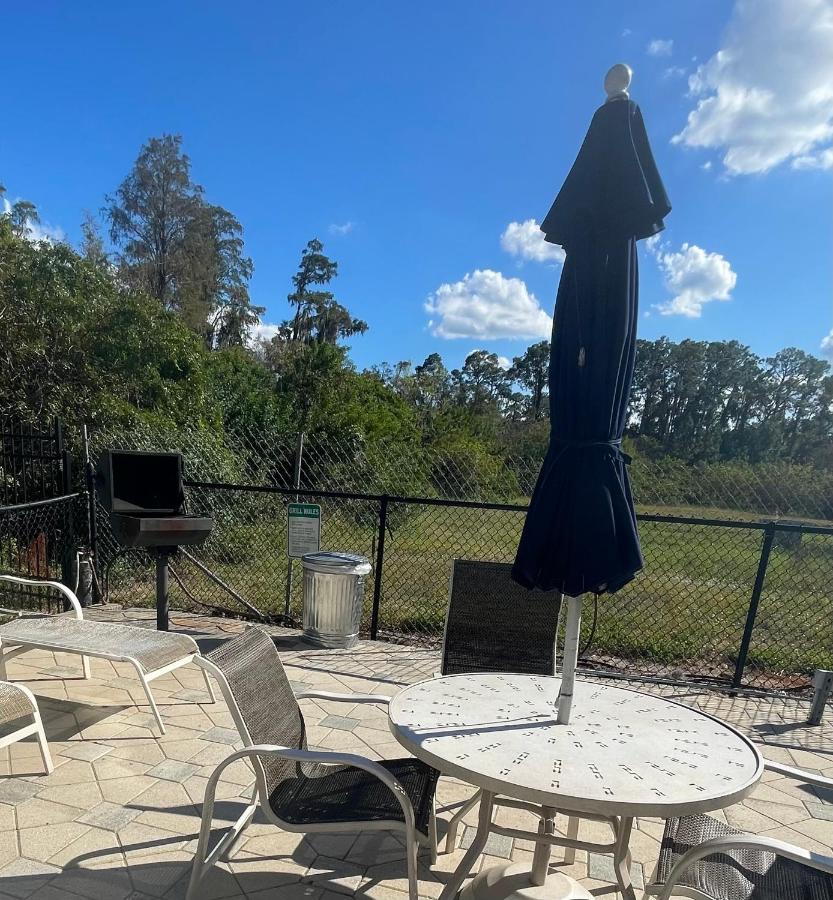 Disney Just 1 And A Quarter Mile Away, Blue Heron 1 Room 2 Bath,Amenities,6 Guests, Walk To Restaurants, No Fees At Check In Orlando Dış mekan fotoğraf