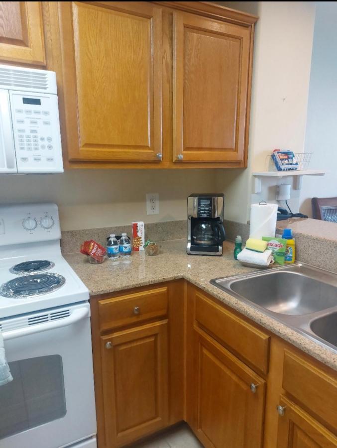 Disney Just 1 And A Quarter Mile Away, Blue Heron 1 Room 2 Bath,Amenities,6 Guests, Walk To Restaurants, No Fees At Check In Orlando Dış mekan fotoğraf
