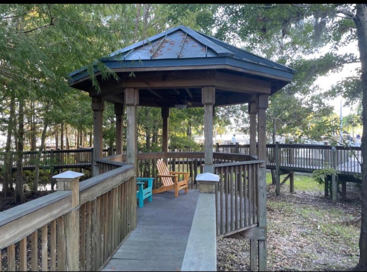 Disney Just 1 And A Quarter Mile Away, Blue Heron 1 Room 2 Bath,Amenities,6 Guests, Walk To Restaurants, No Fees At Check In Orlando Dış mekan fotoğraf